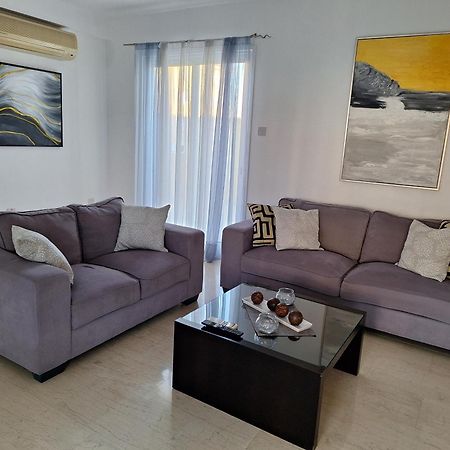 City Sunshine, Strovolos - Nikosia Bagian luar foto