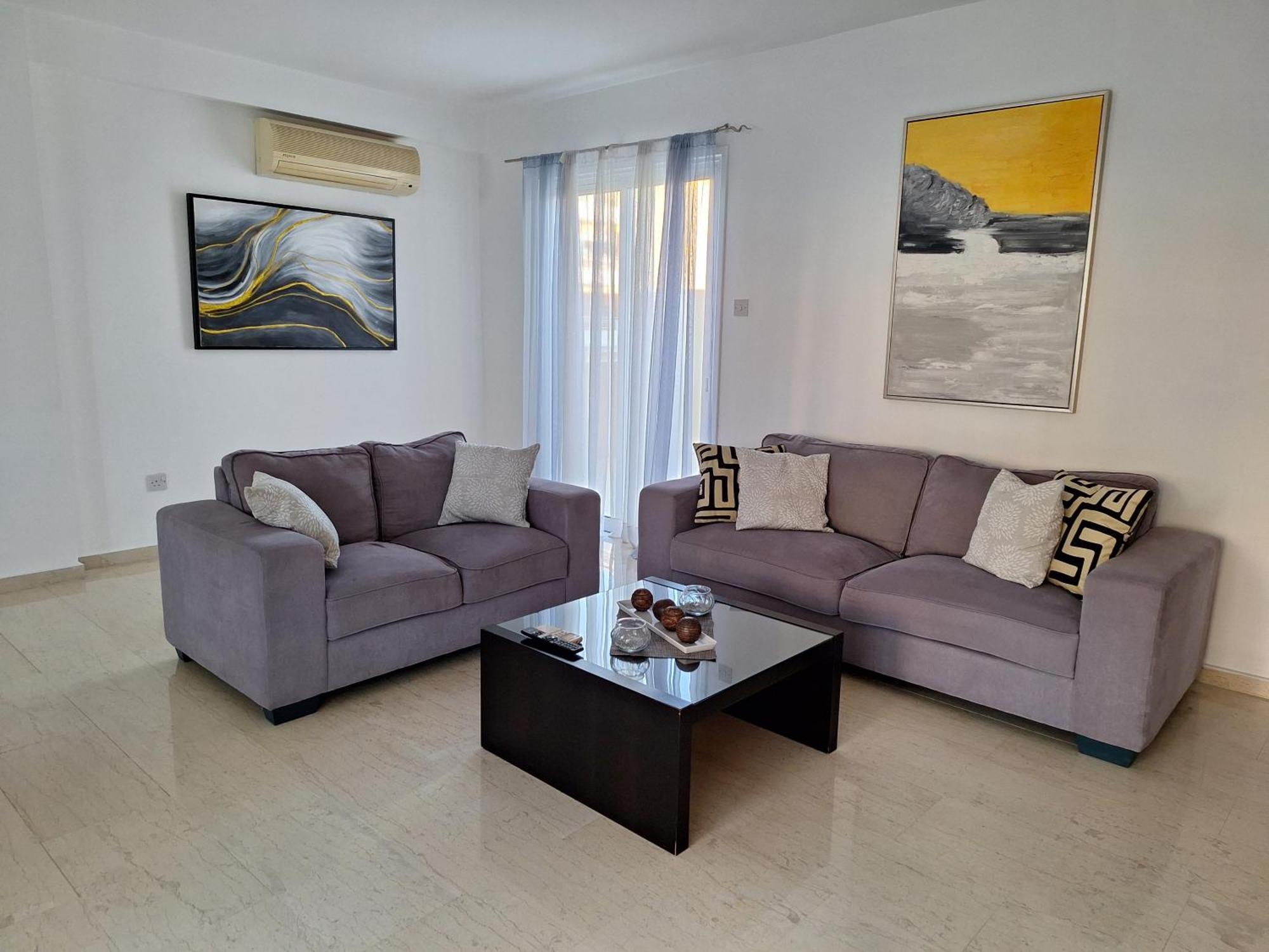 City Sunshine, Strovolos - Nikosia Bagian luar foto